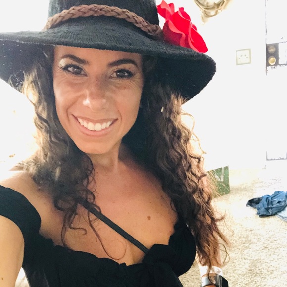 Meet your Posher, Mary kathryn - Picture 1 of 1